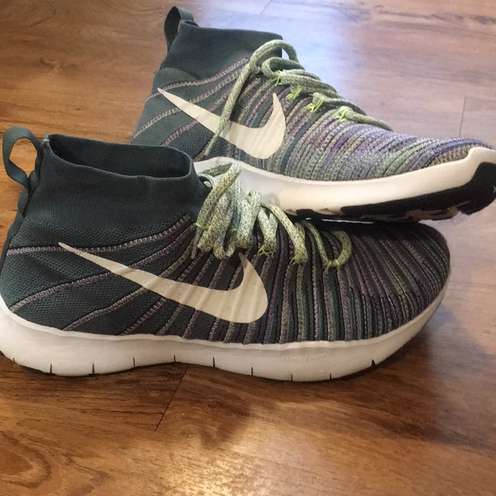 Nike Free Train Force Flyknit